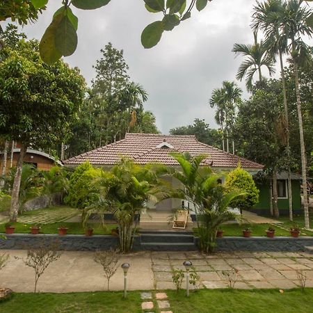 Kedara Village Sultan Bathery Exterior photo